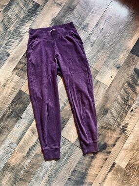 Pact Plum organic cotton Joggers